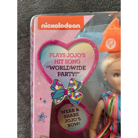 NEW Jojo Siwa Singing Doll With Bow & Microphone - Plays "Worldwide Party" - Picture 3 of 5